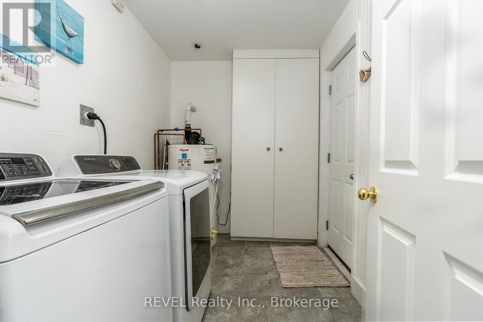 3819 TERRACE LANE Image 22