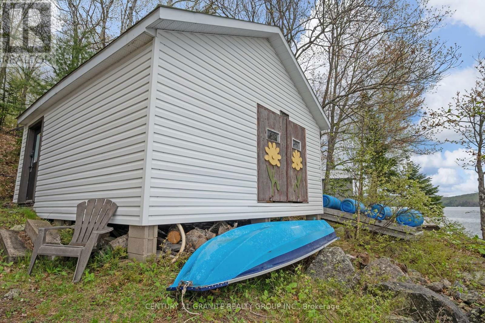 42 HARRIETS POINT ROAD Image 35