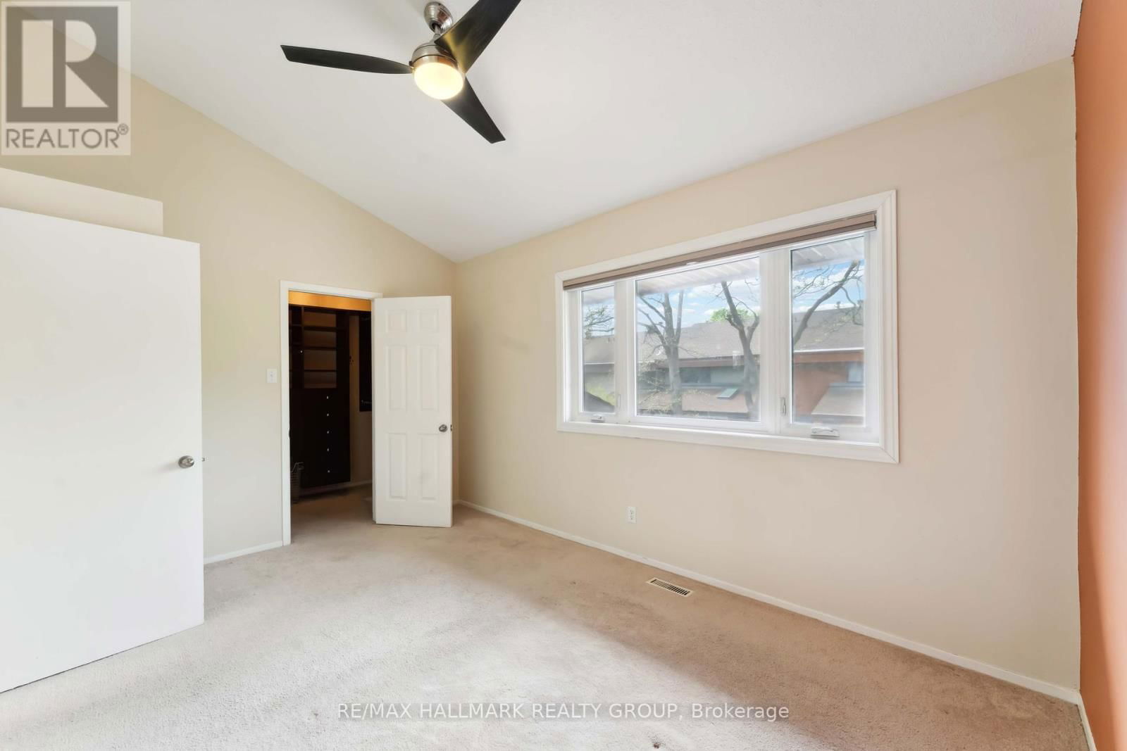 12 - 110 WALNUT COURT Image 14