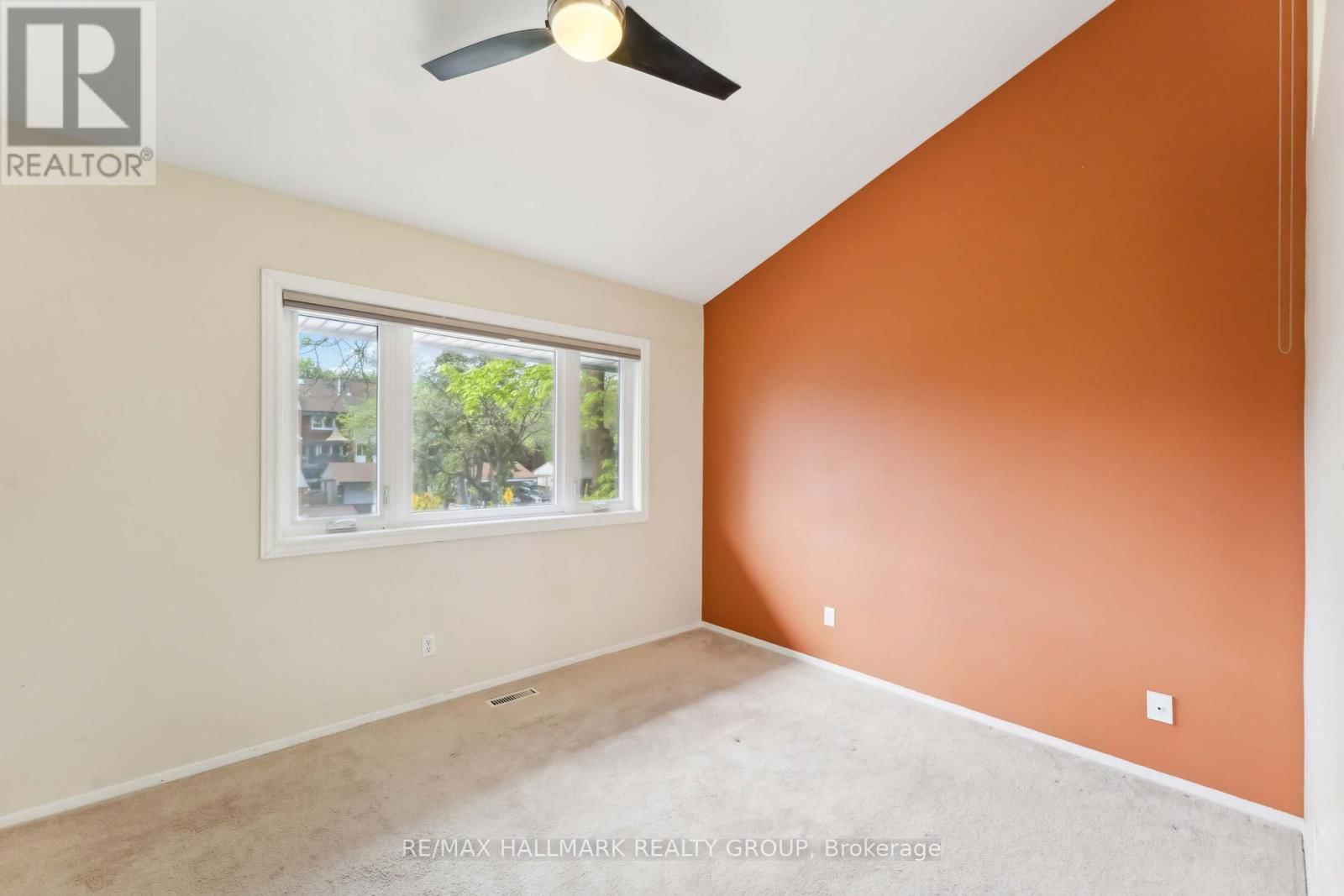 12 - 110 WALNUT COURT Image 17