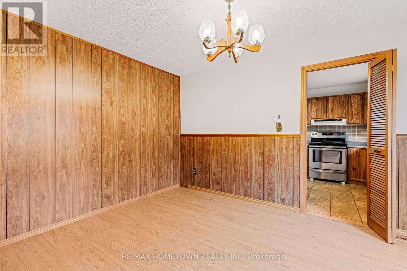 1 MAITLAND DRIVE Image 15