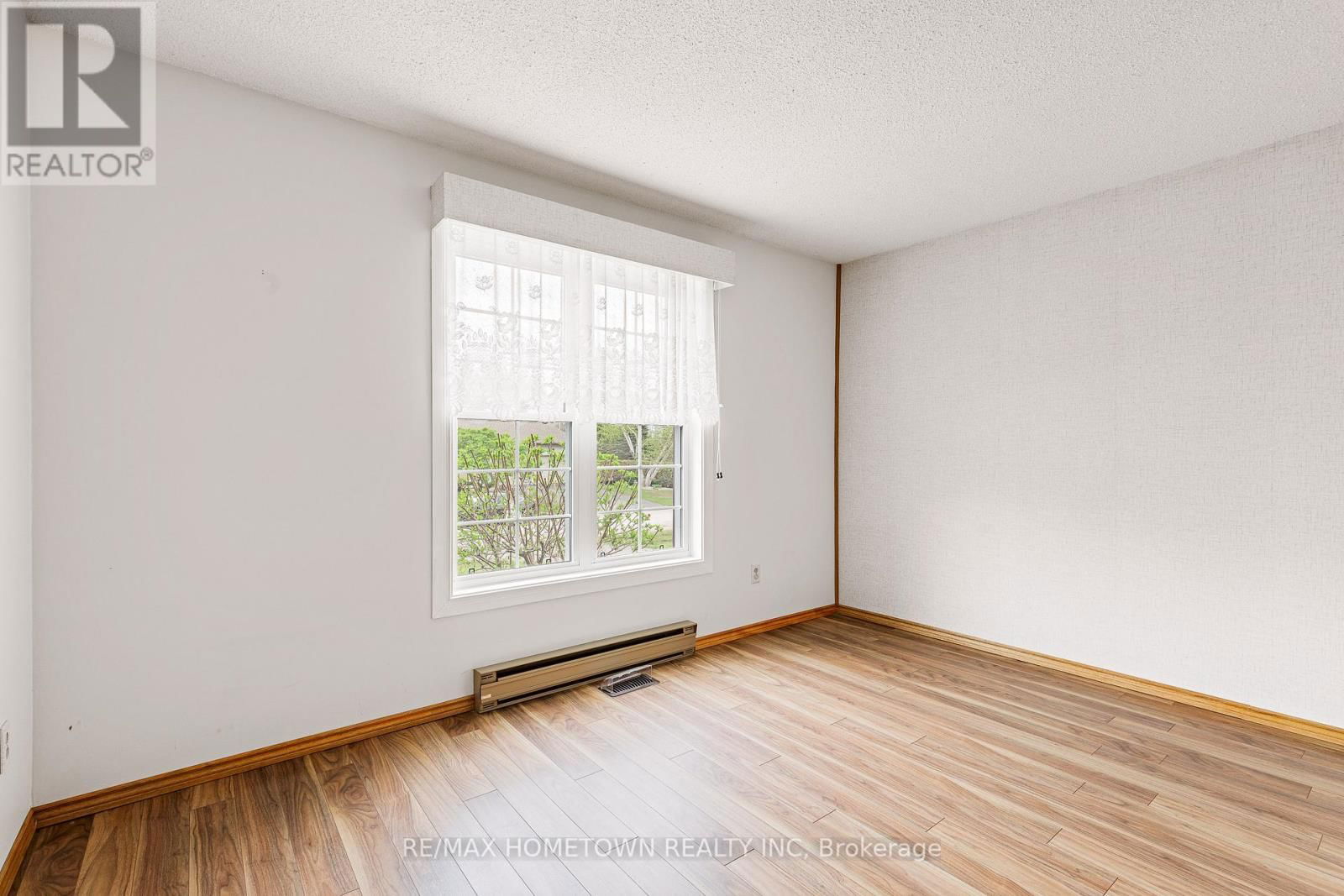 1 MAITLAND DRIVE Image 27