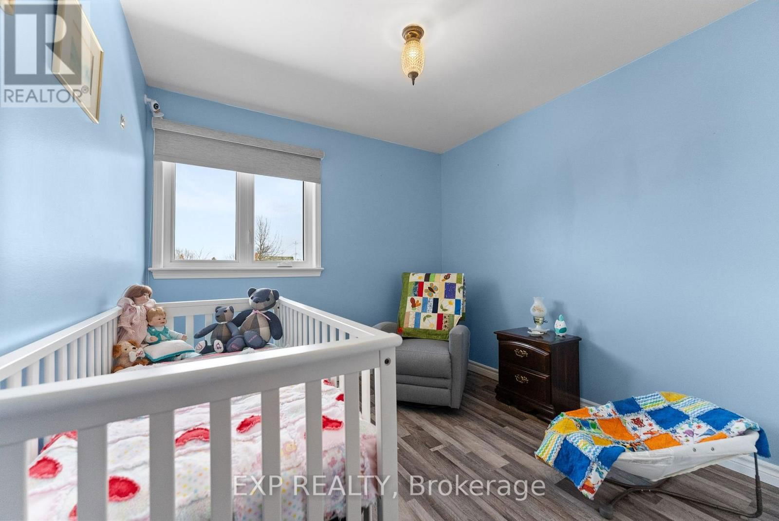 320 FRANCIS STREET Image 25