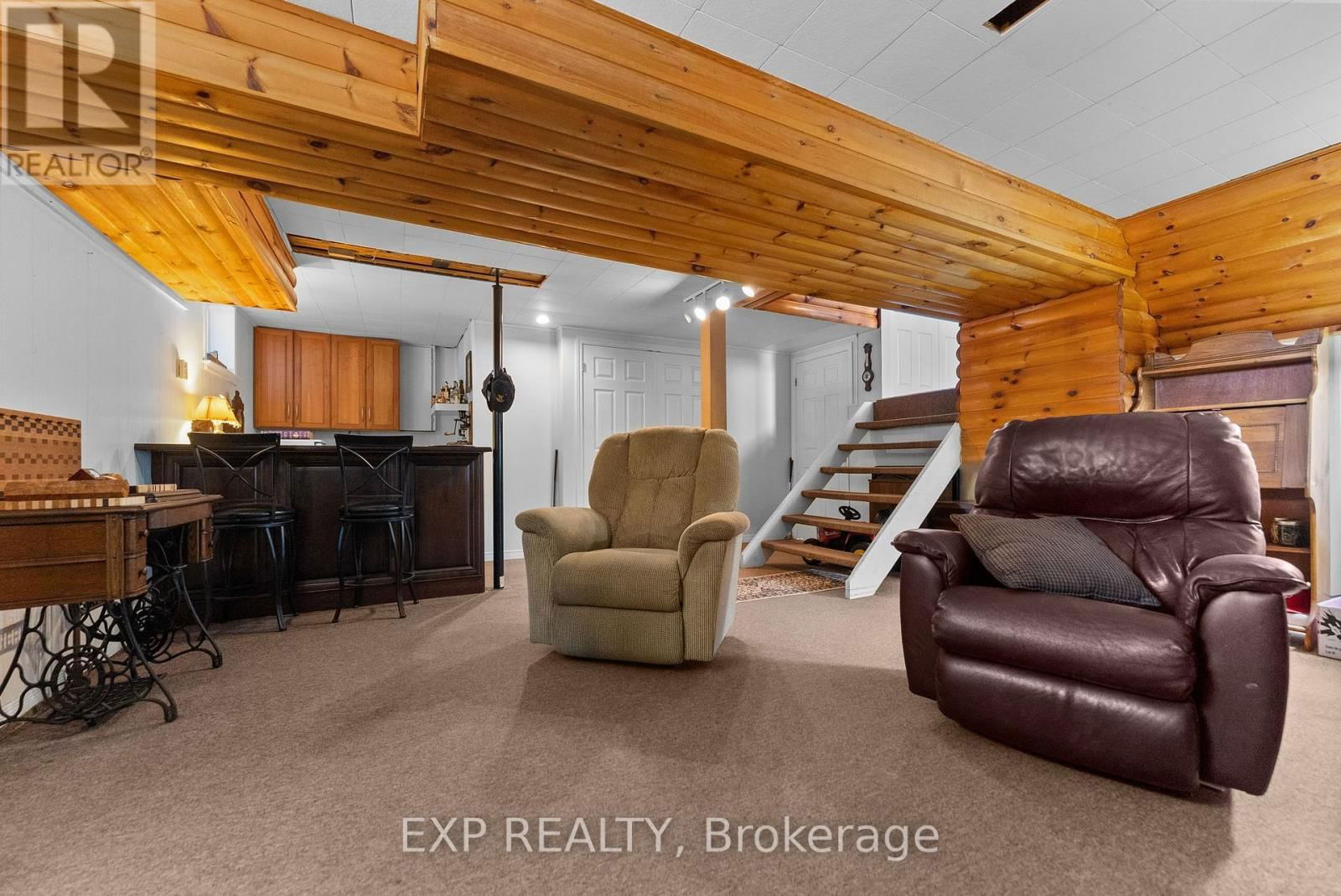 320 FRANCIS STREET Image 38