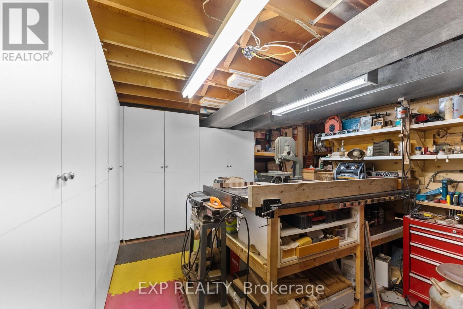 320 FRANCIS STREET Image 41
