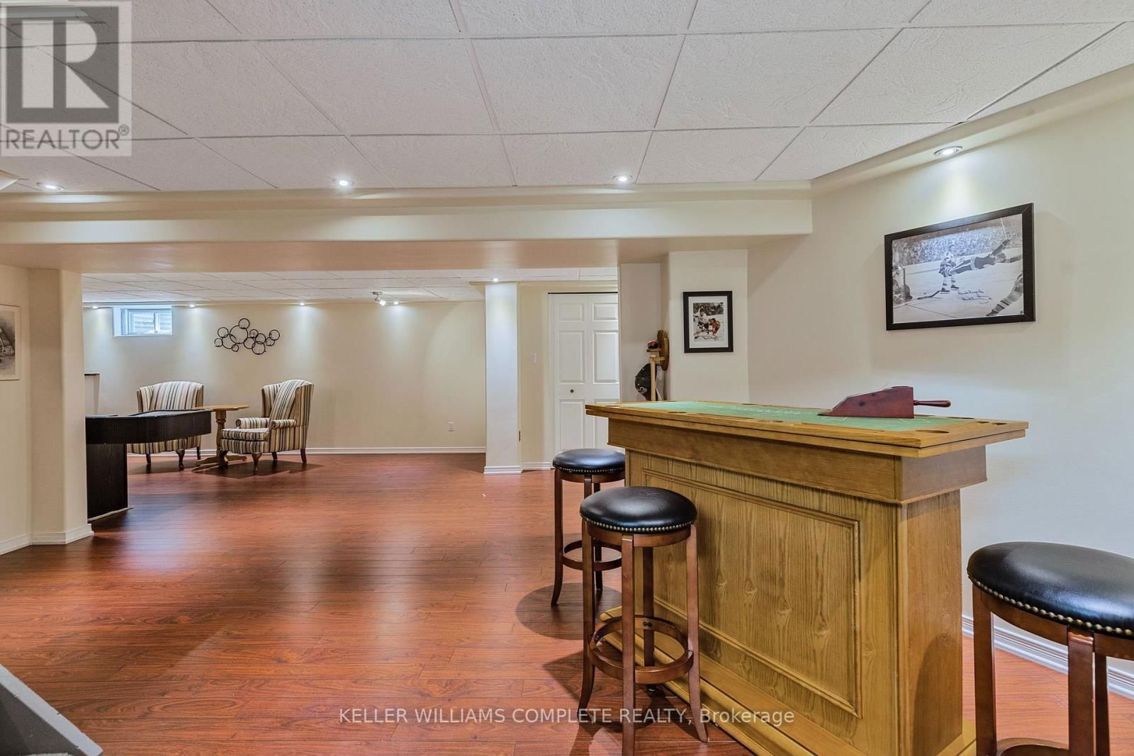 106 MAPLE DRIVE Image 34