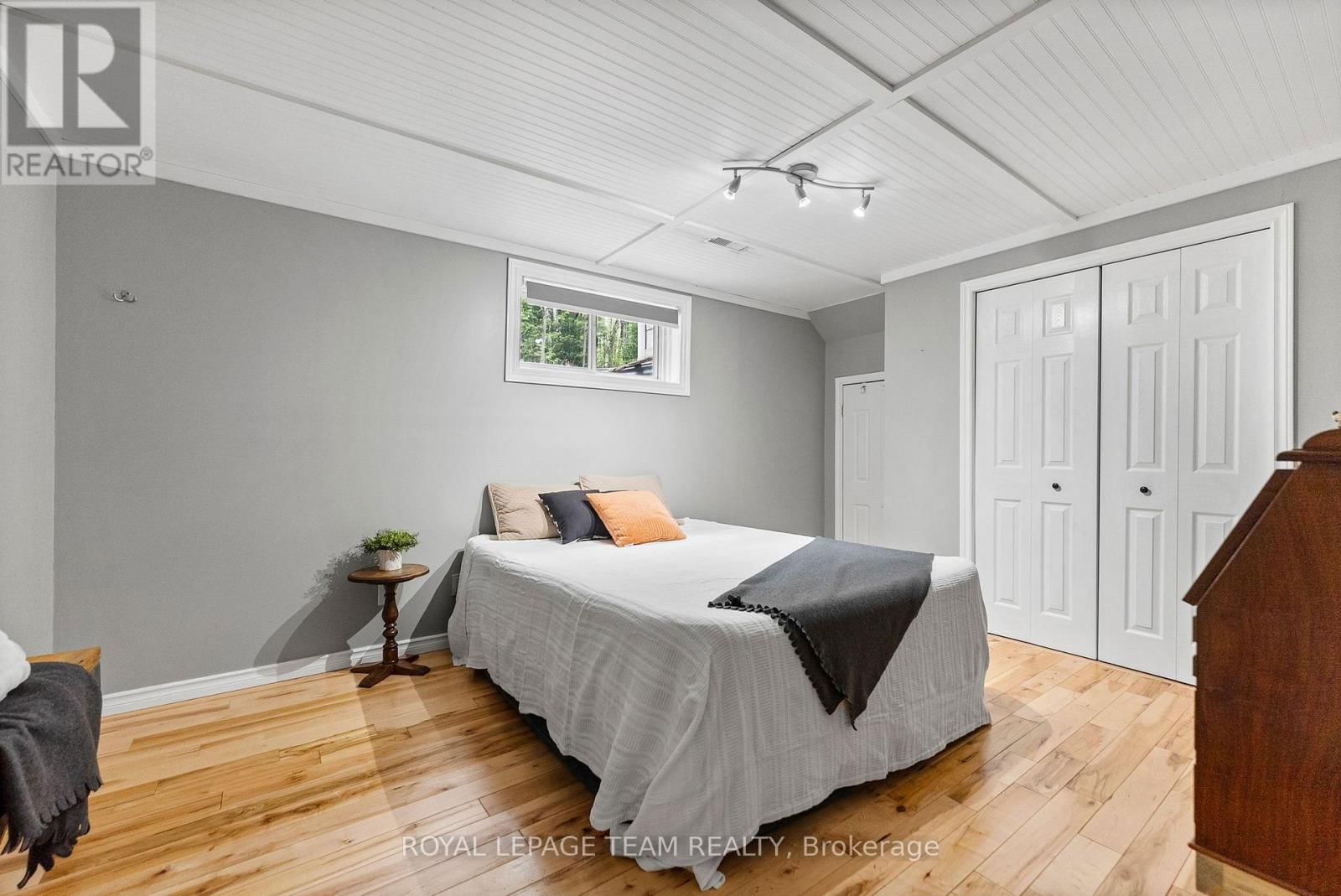 2504 CALABOGIE ROAD Image 36