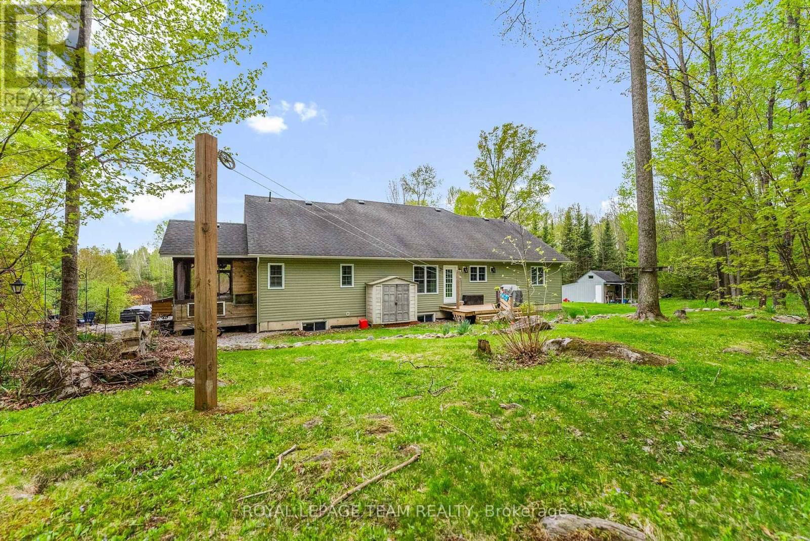 2504 CALABOGIE ROAD Image 37
