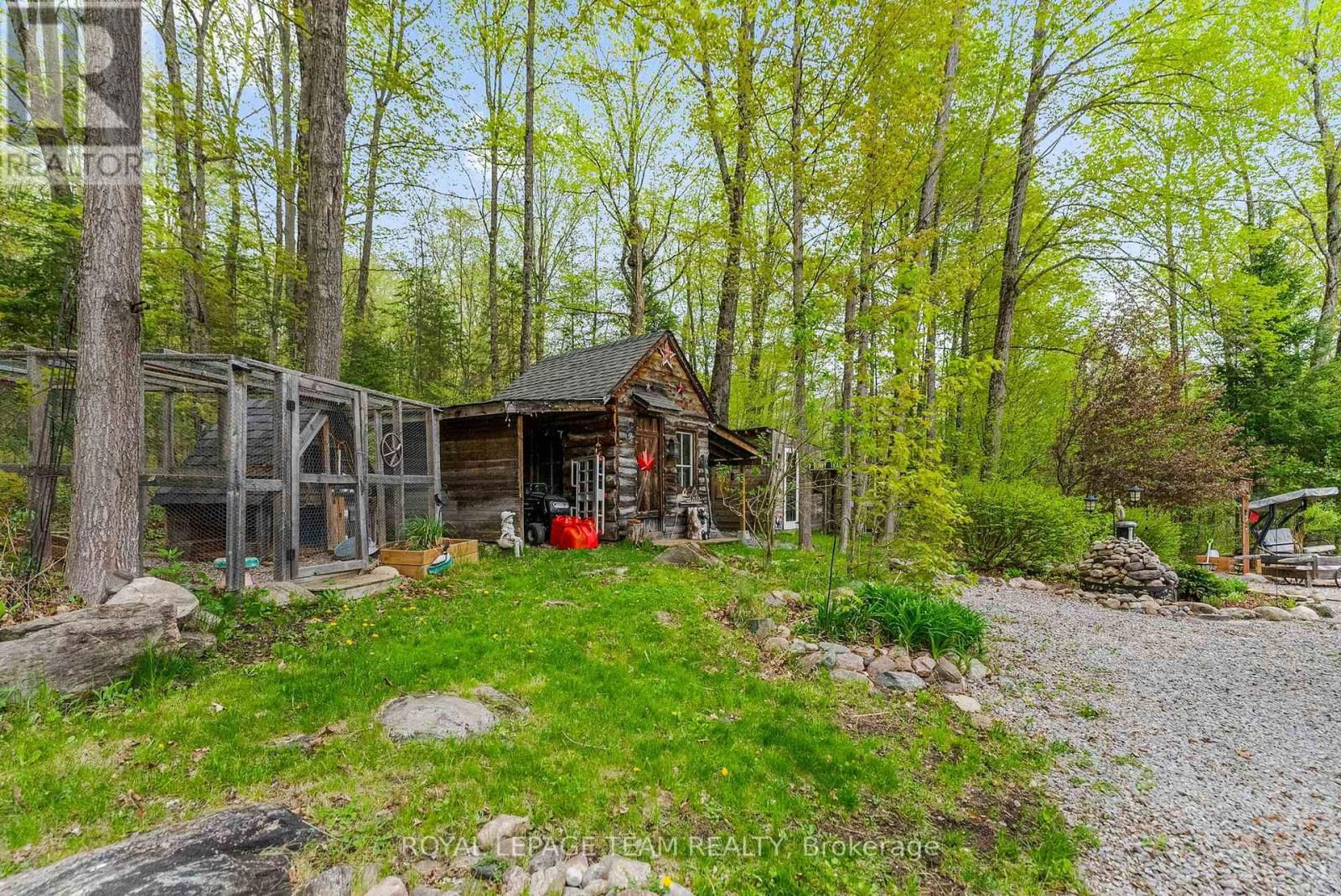 2504 CALABOGIE ROAD Image 40