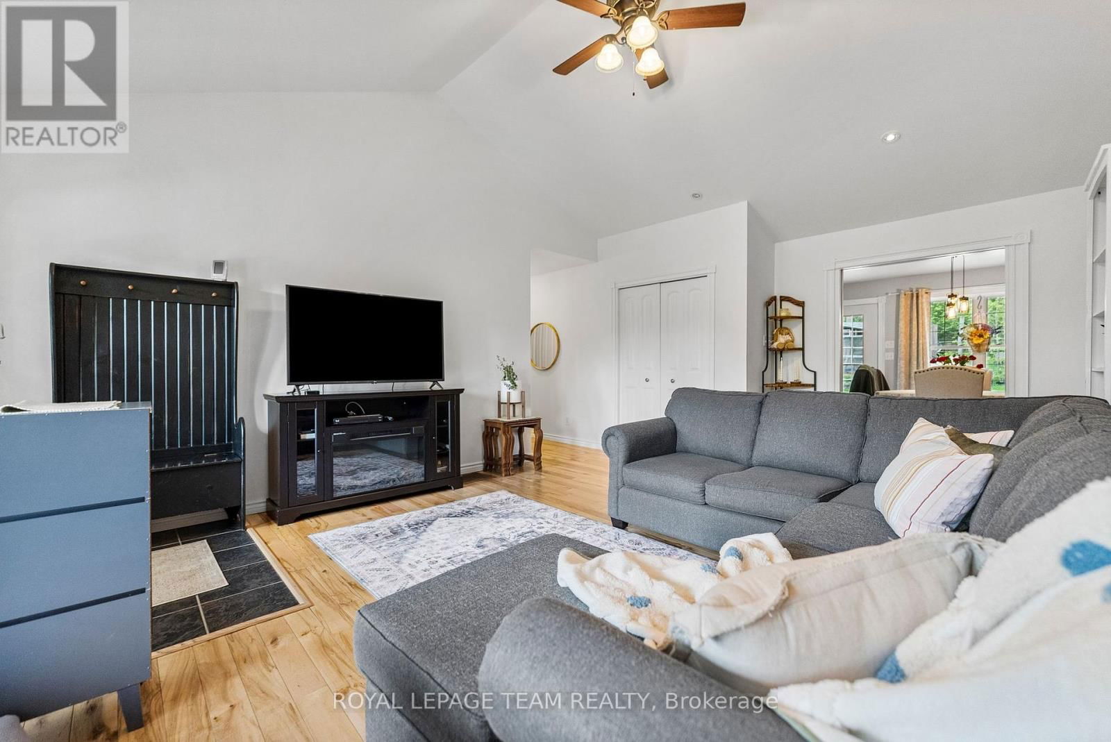 2504 CALABOGIE ROAD Image 8