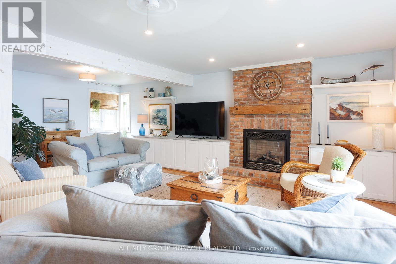 64 GLENVALE DRIVE Image 11