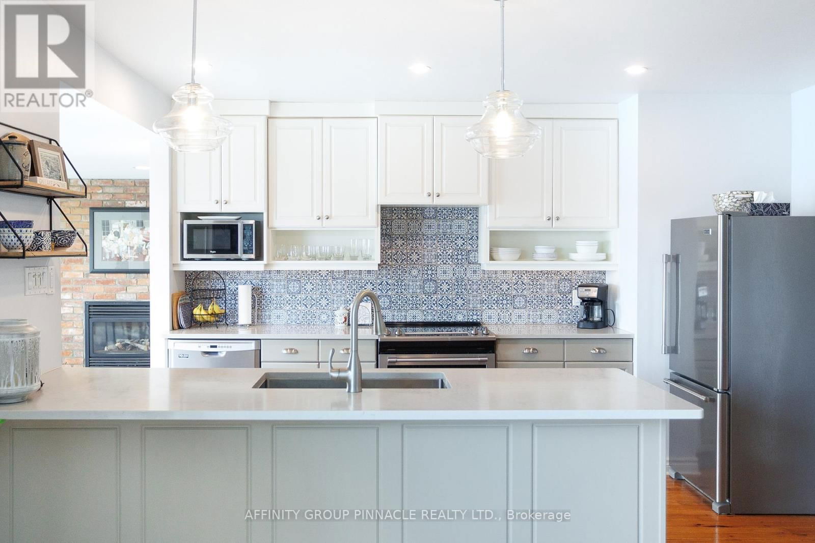 64 GLENVALE DRIVE Image 15