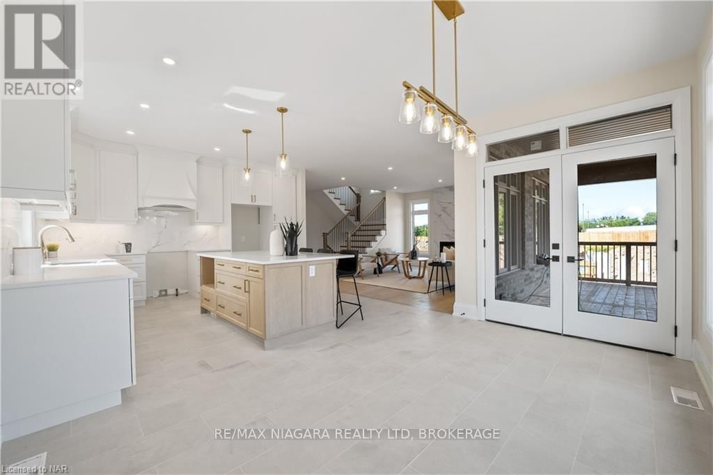 LOT 24 - 6140 CURLIN CRESCENT Image 18