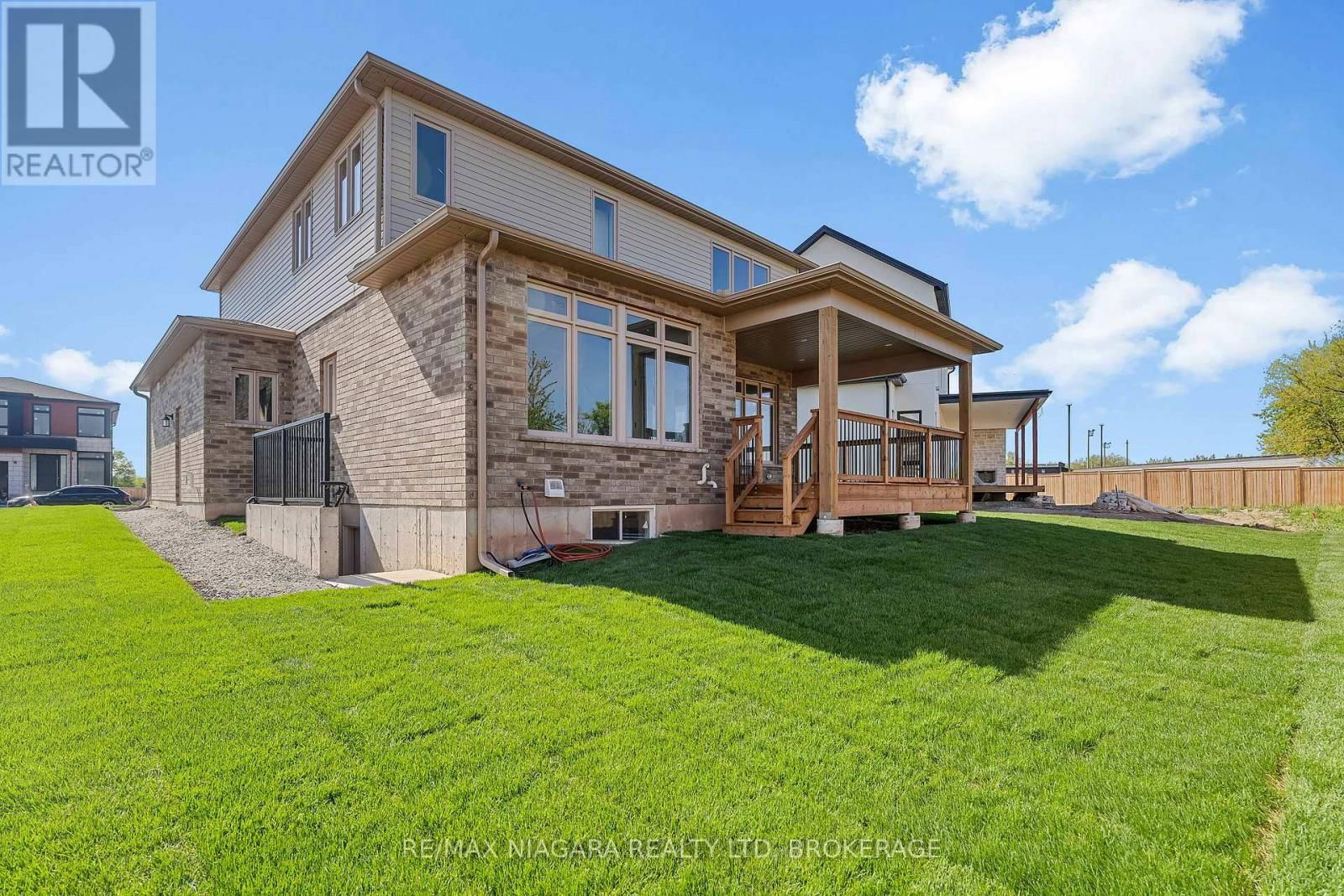 LOT 24 - 6140 CURLIN CRESCENT Image 35