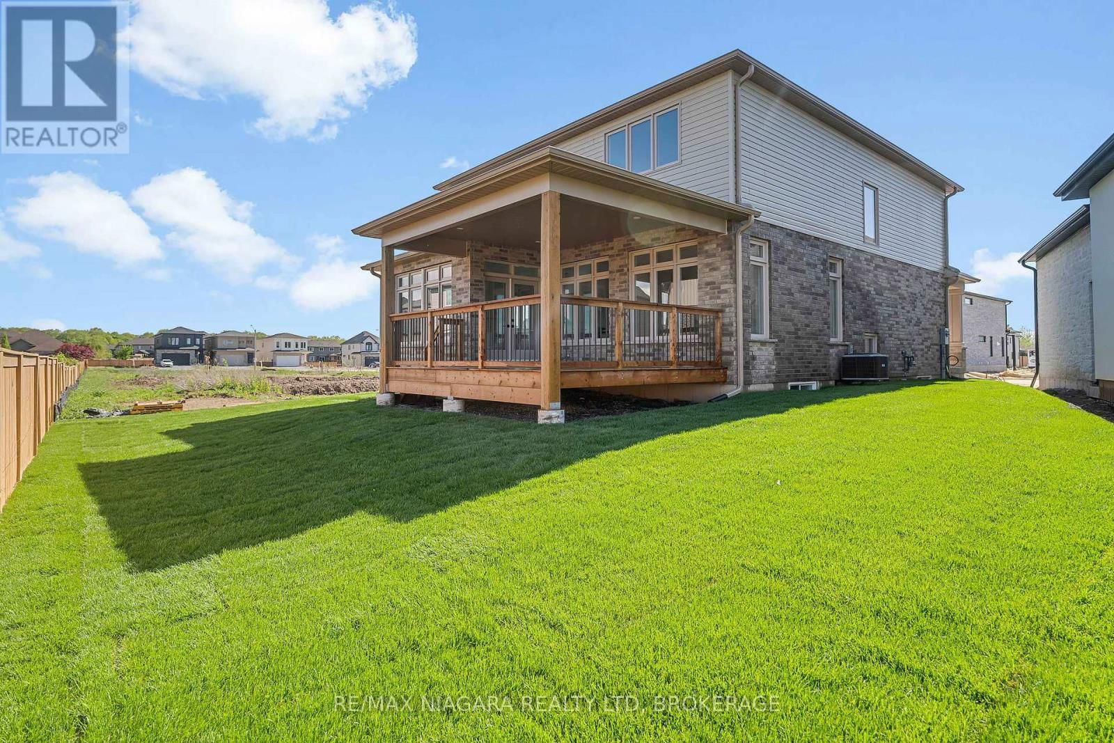 LOT 24 - 6140 CURLIN CRESCENT Image 37
