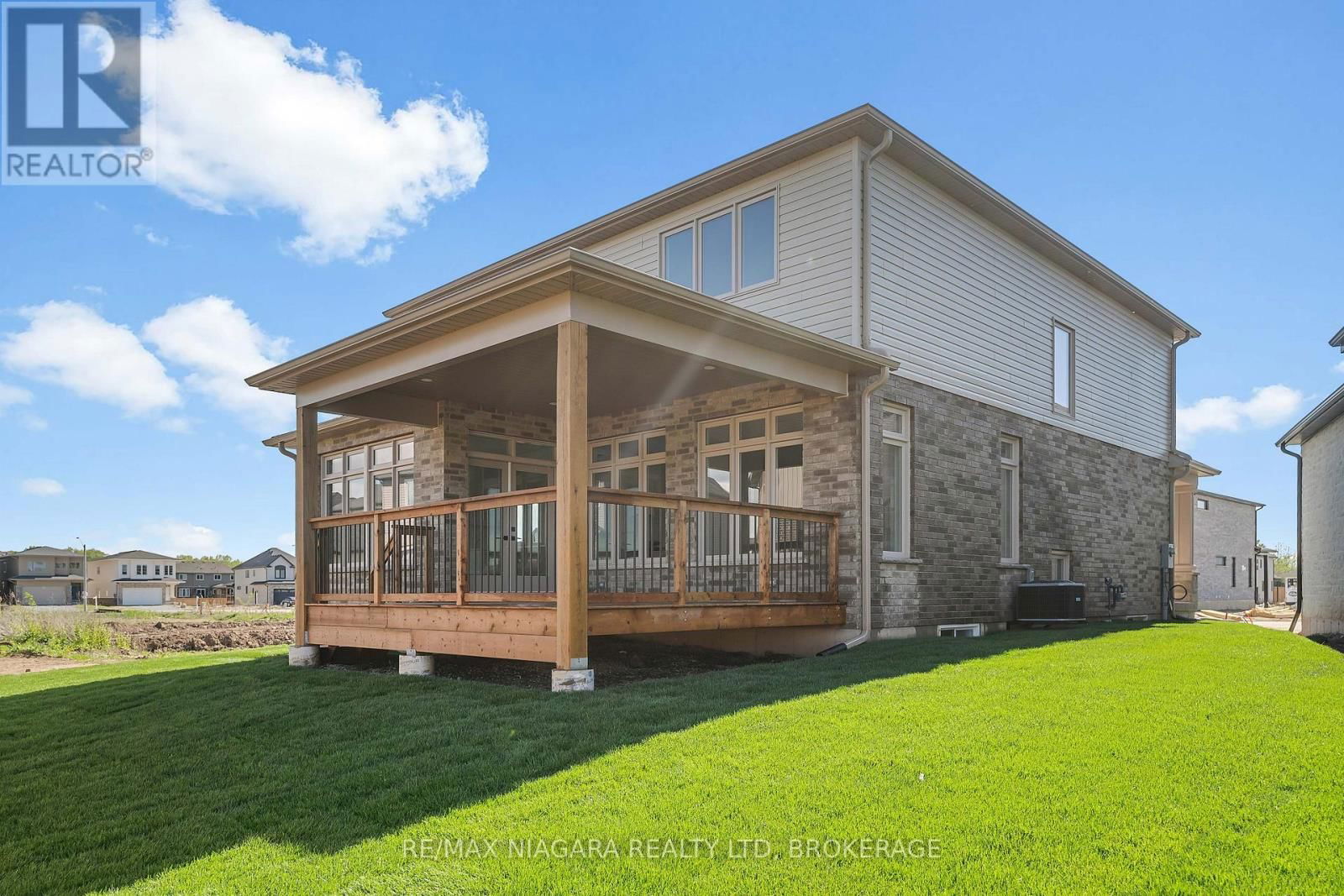 LOT 24 - 6140 CURLIN CRESCENT Image 38