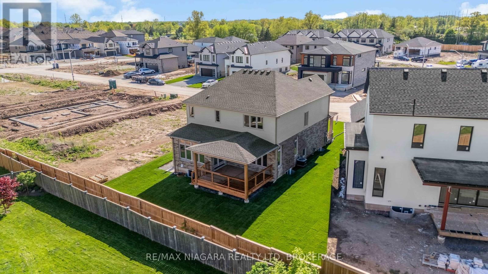 LOT 24 - 6140 CURLIN CRESCENT Image 43