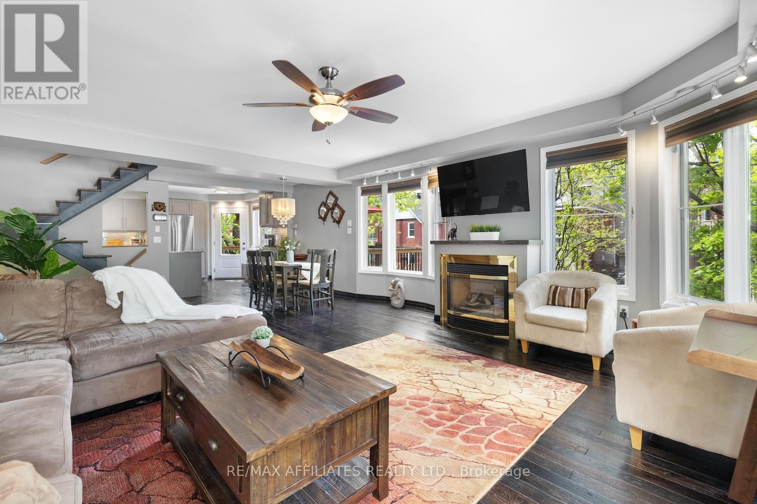 255 KENT STREET Image 16