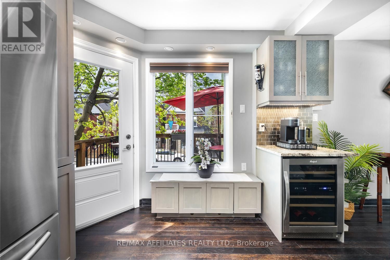 255 KENT STREET Image 24