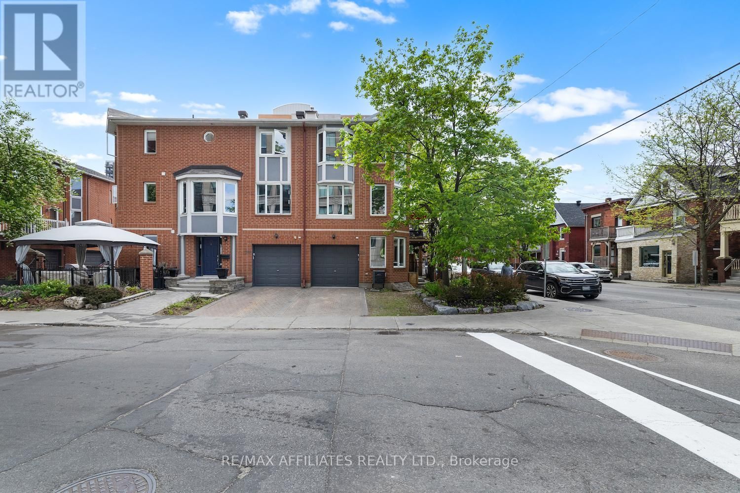 255 KENT STREET Image 4