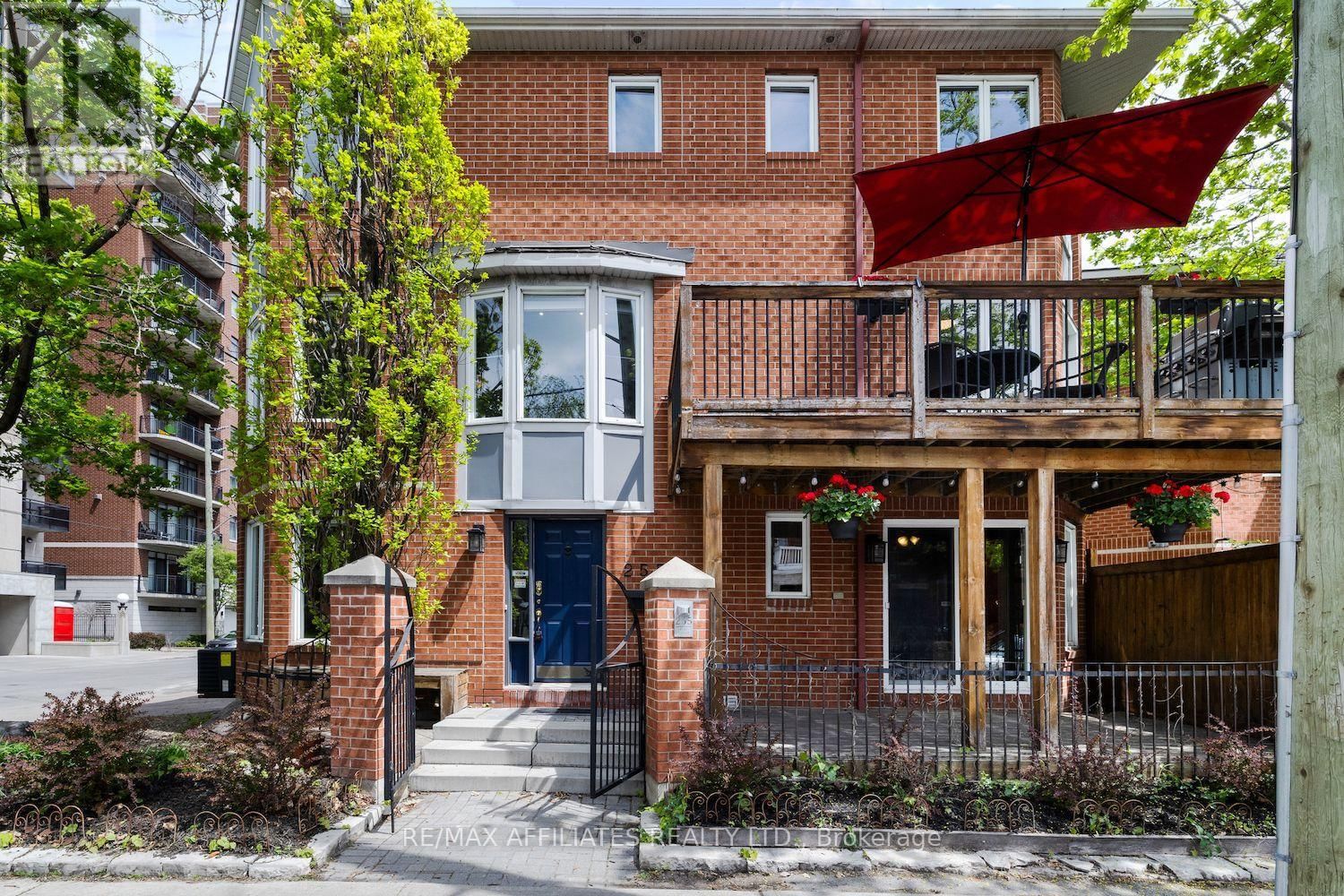 255 KENT STREET Image 45