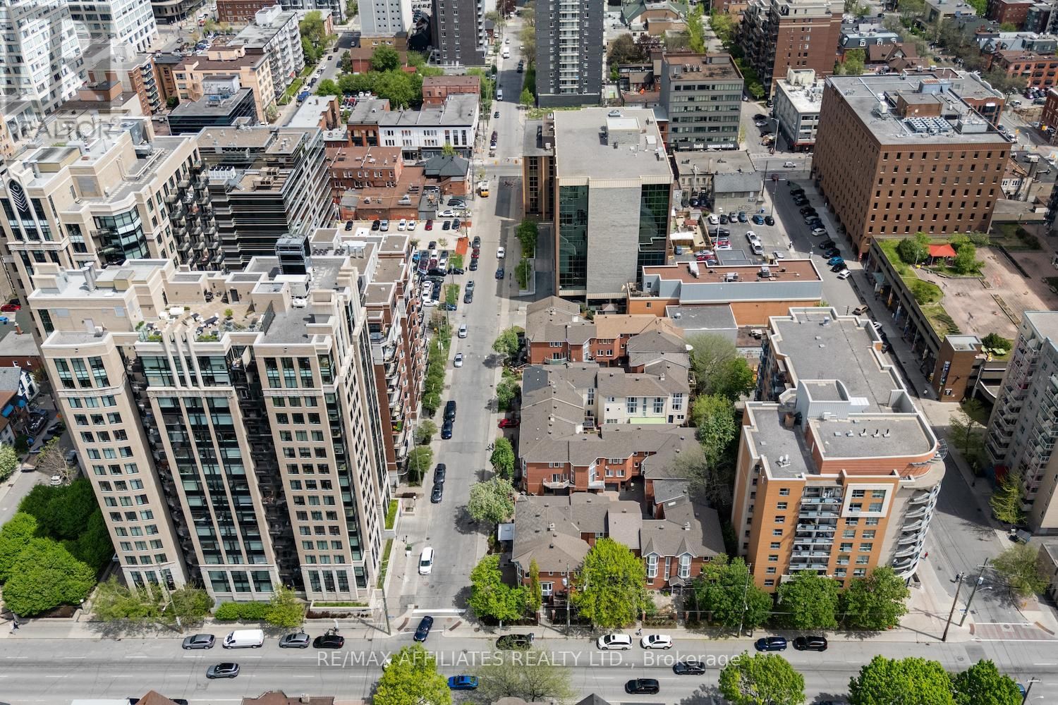 255 KENT STREET Image 47