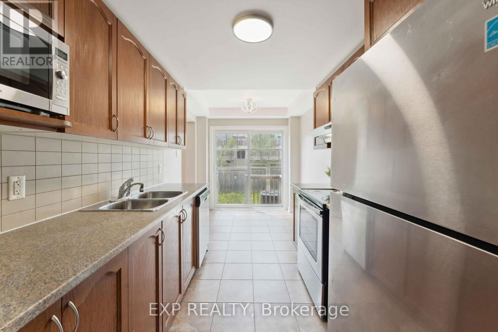 195 MANCINI WAY Image 16