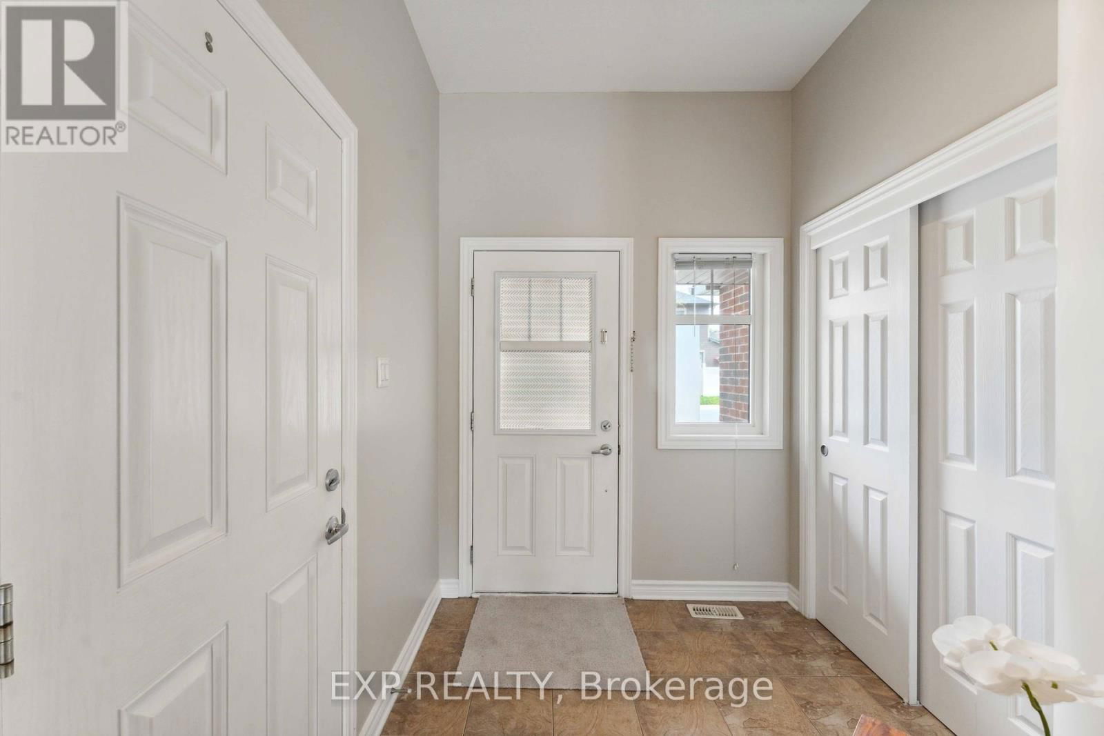 195 MANCINI WAY Image 2