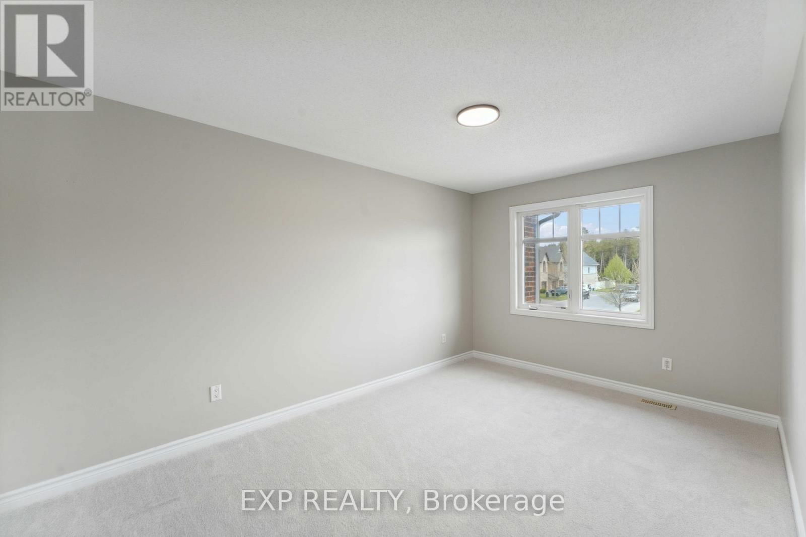 195 MANCINI WAY Image 29