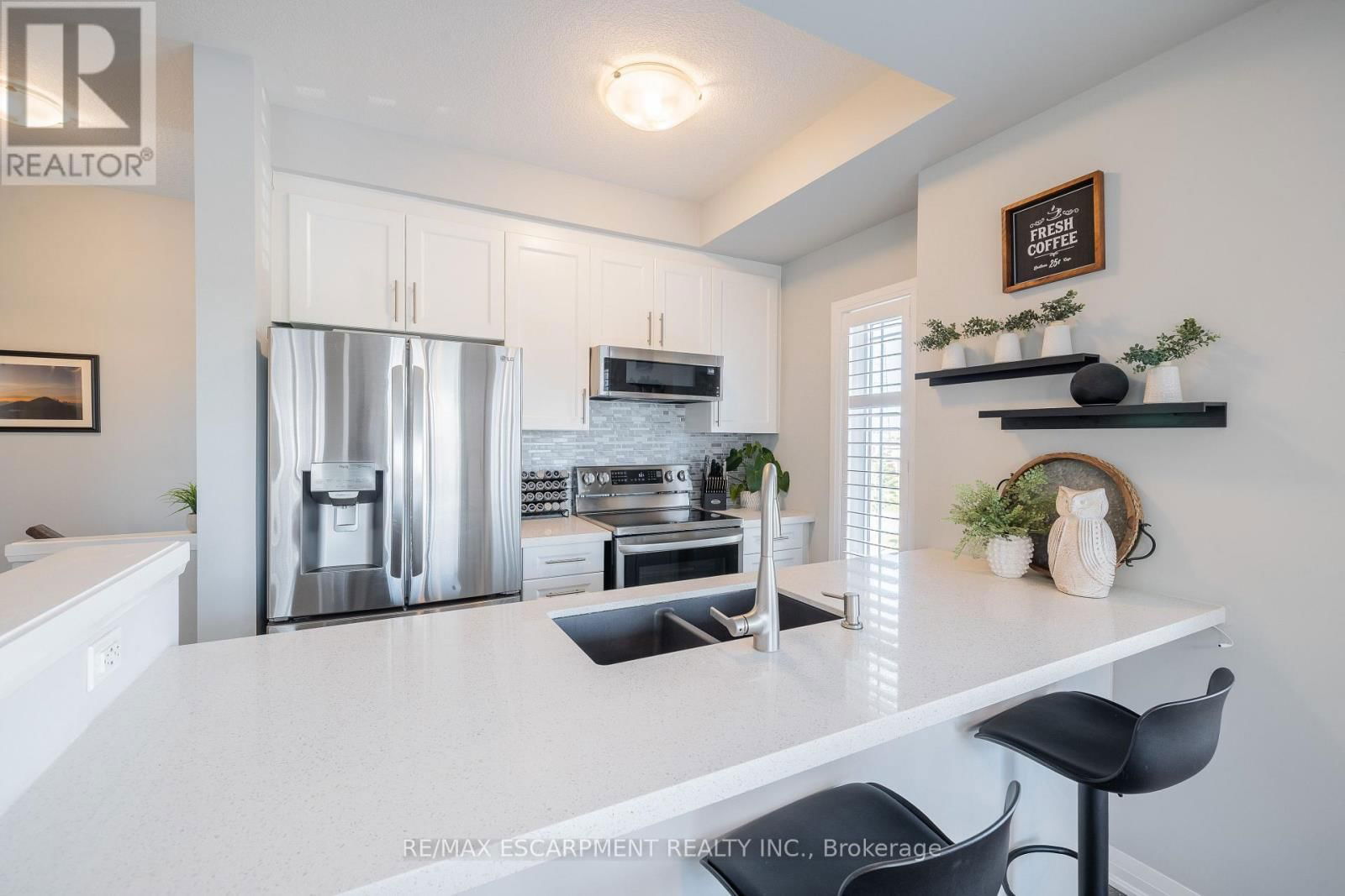51 LAGUNA VILLAGE CRESCENT WEST Image 13