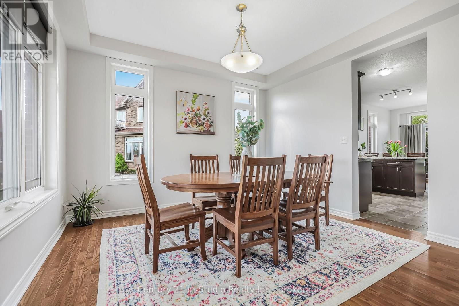 857 SUMPTON STREET Image 25