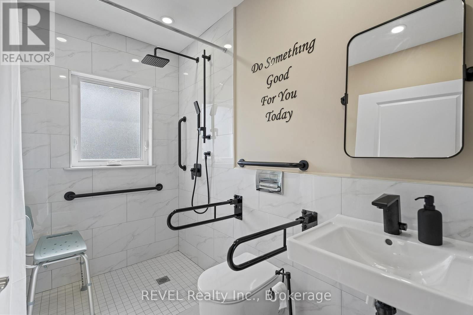 28 DALE AVENUE Image 19