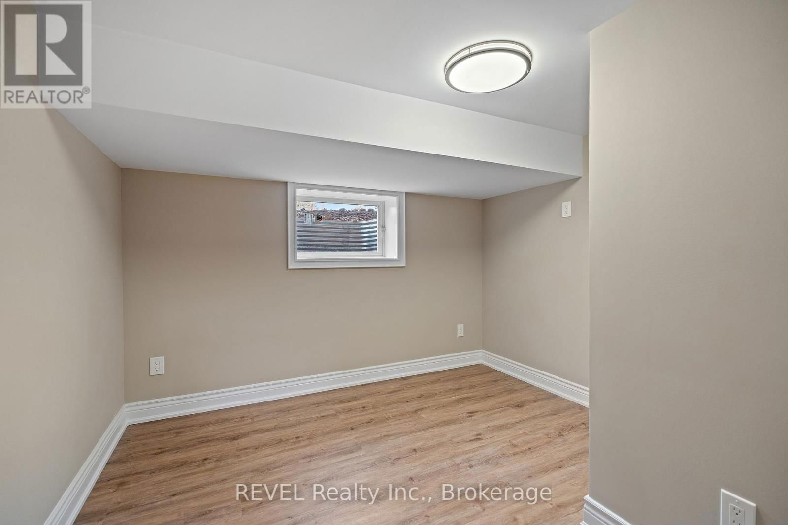 28 DALE AVENUE Image 27