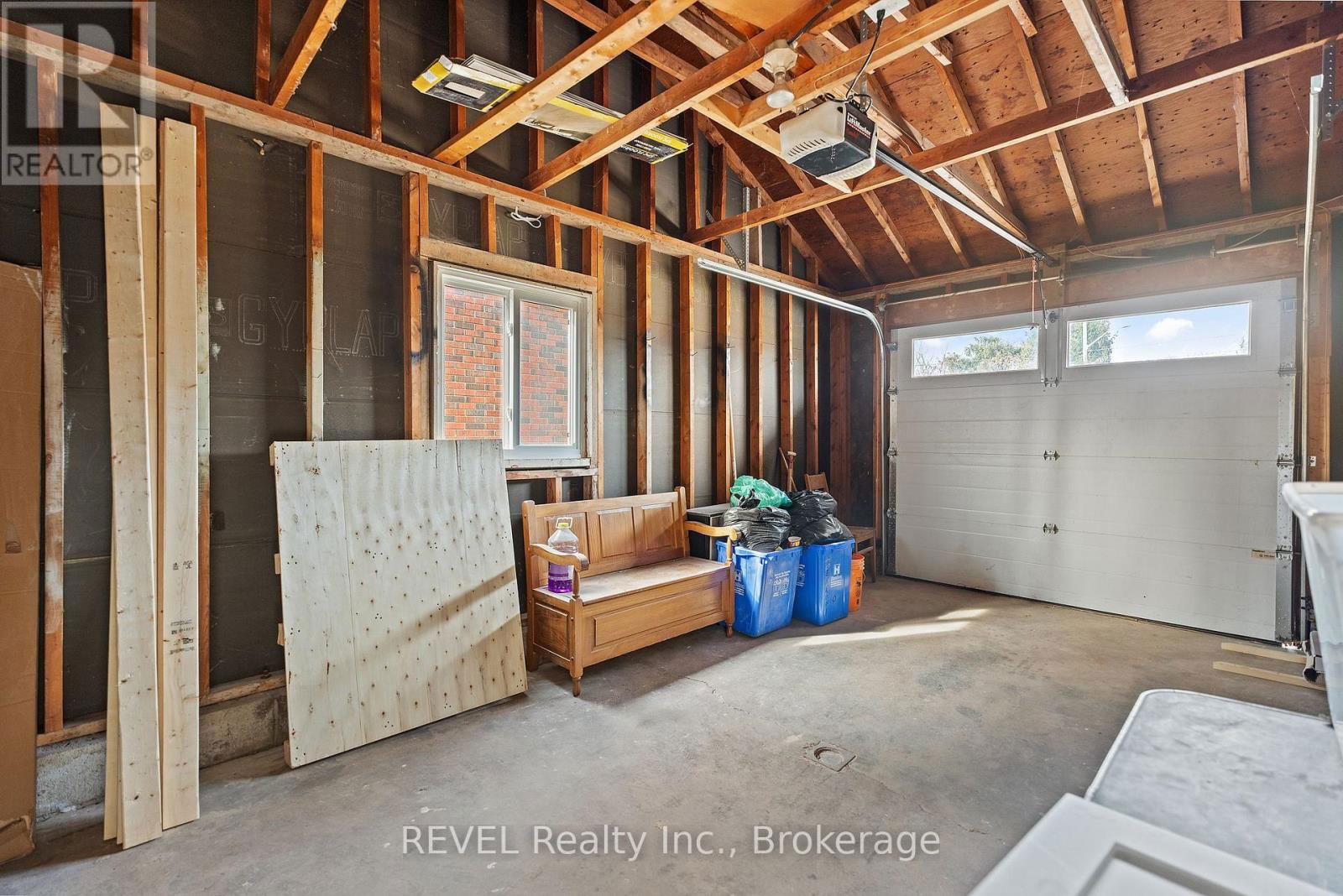 28 DALE AVENUE Image 32
