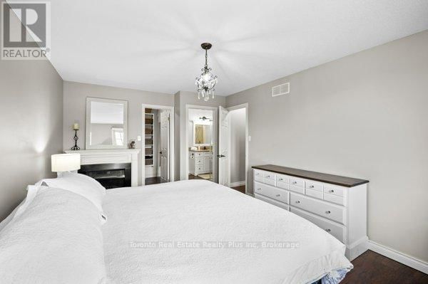 47 DUNROBIN DRIVE Image 27
