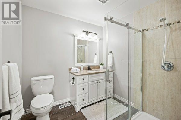 47 DUNROBIN DRIVE Image 28