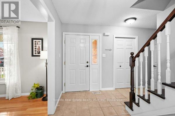 47 DUNROBIN DRIVE Image 7