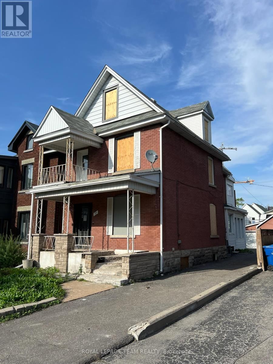 35 IRVING AVENUE Image 2