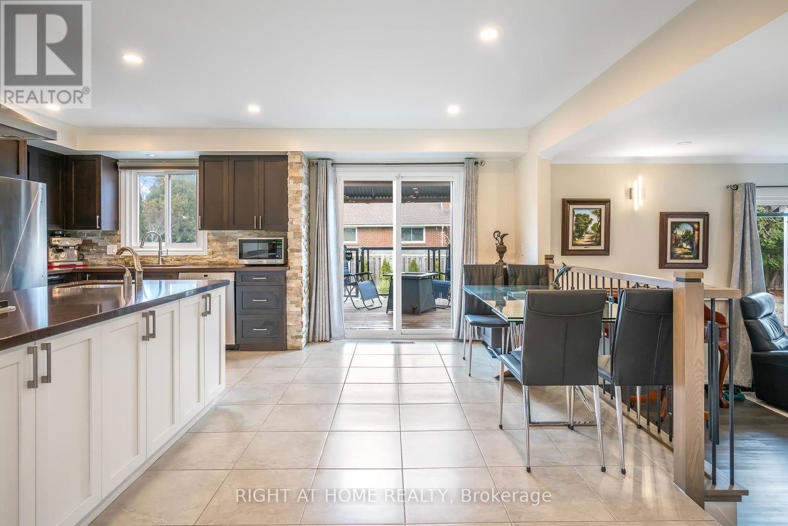 5 LOWER CANADA DRIVE Image 22