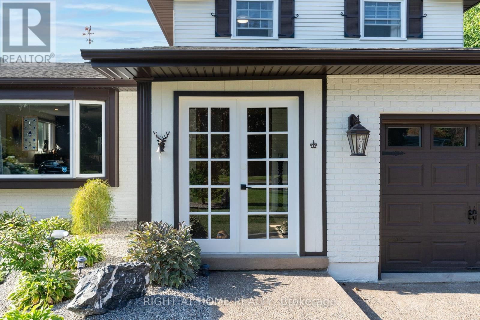 5 LOWER CANADA DRIVE Image 5