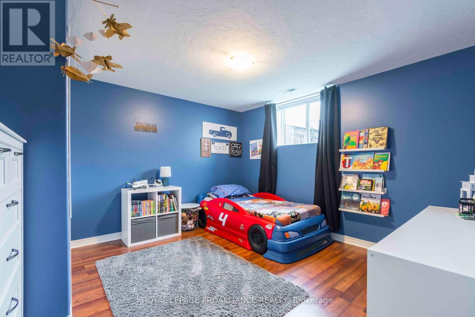 35 BELVEDERE ROAD Image 10