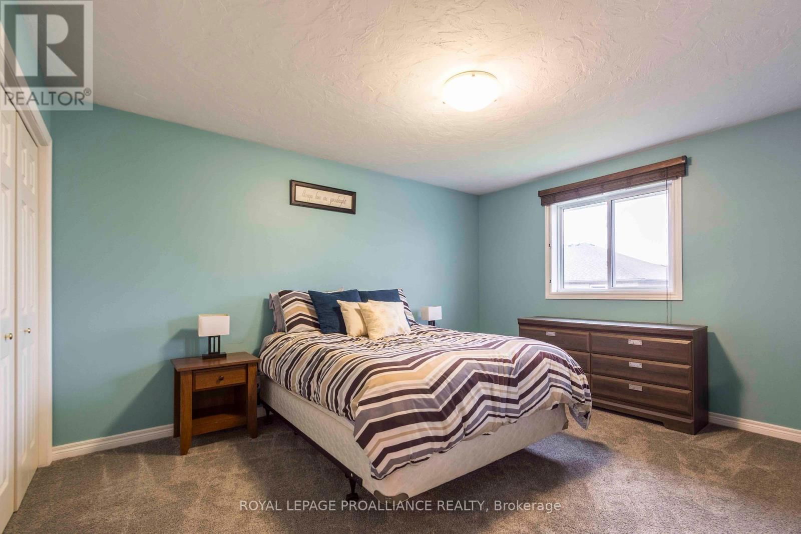 35 BELVEDERE ROAD Image 23