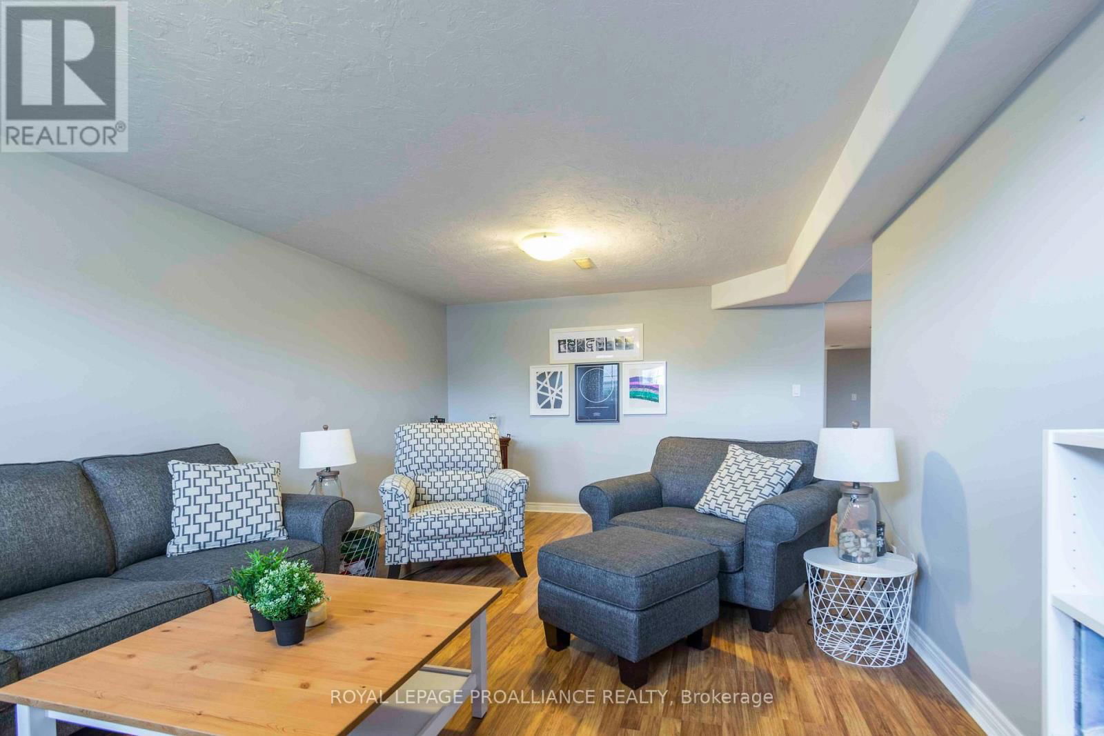 35 BELVEDERE ROAD Image 6