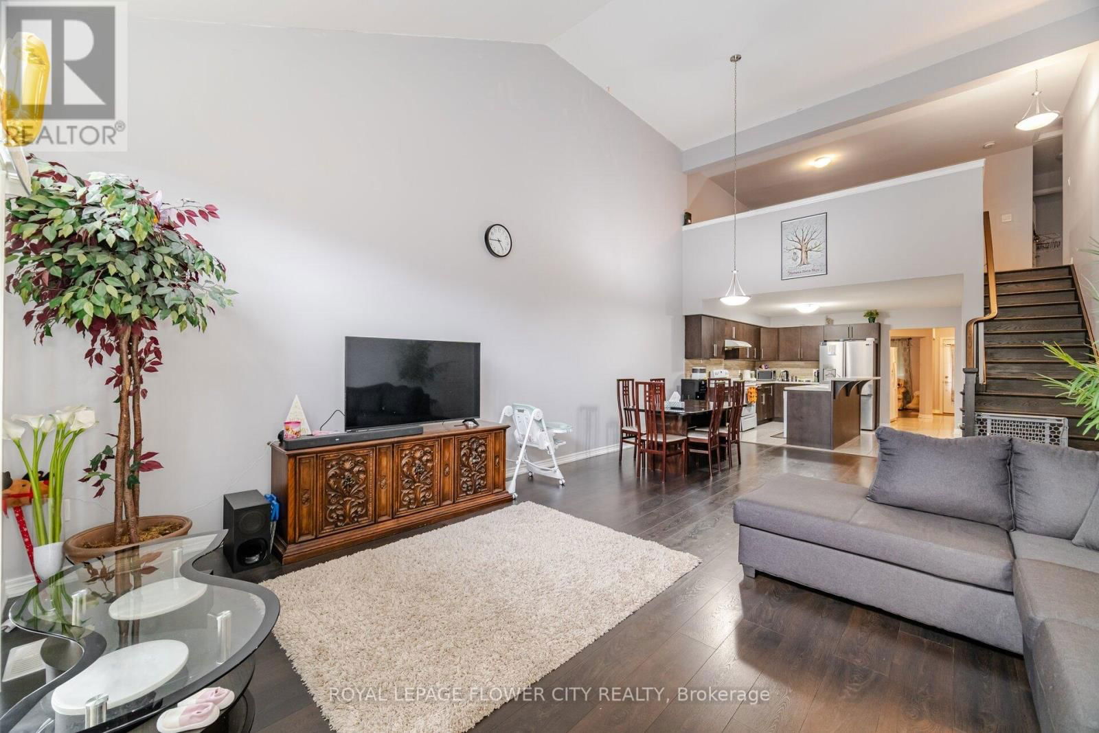 4435 SHUTTLEWORTH DRIVE Image 14