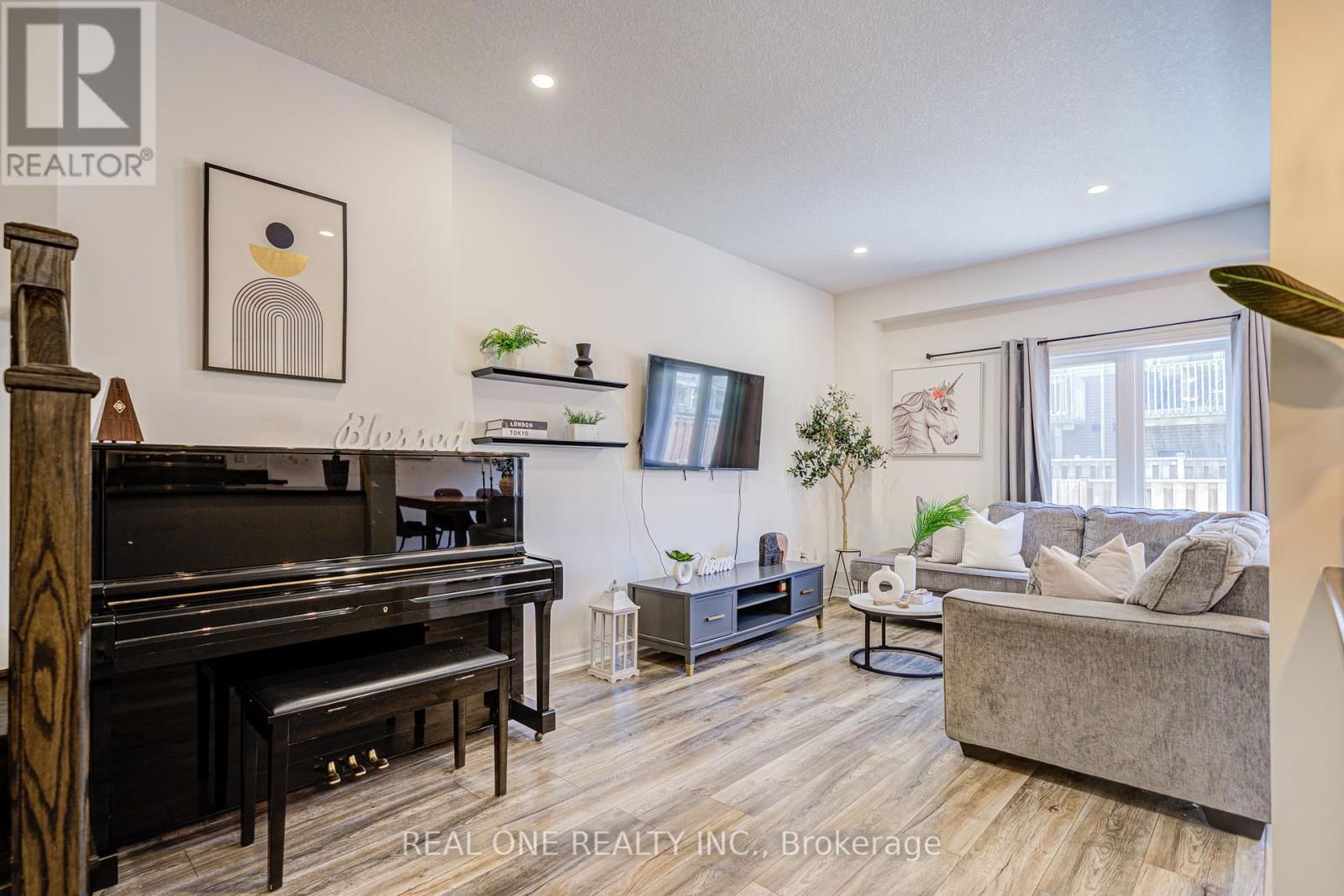 31 GARLENT AVENUE Image 4