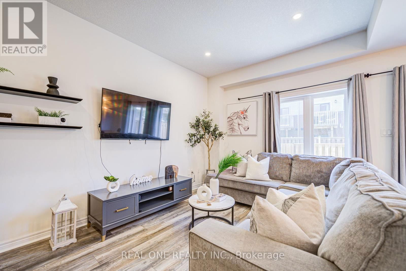 31 GARLENT AVENUE Image 6