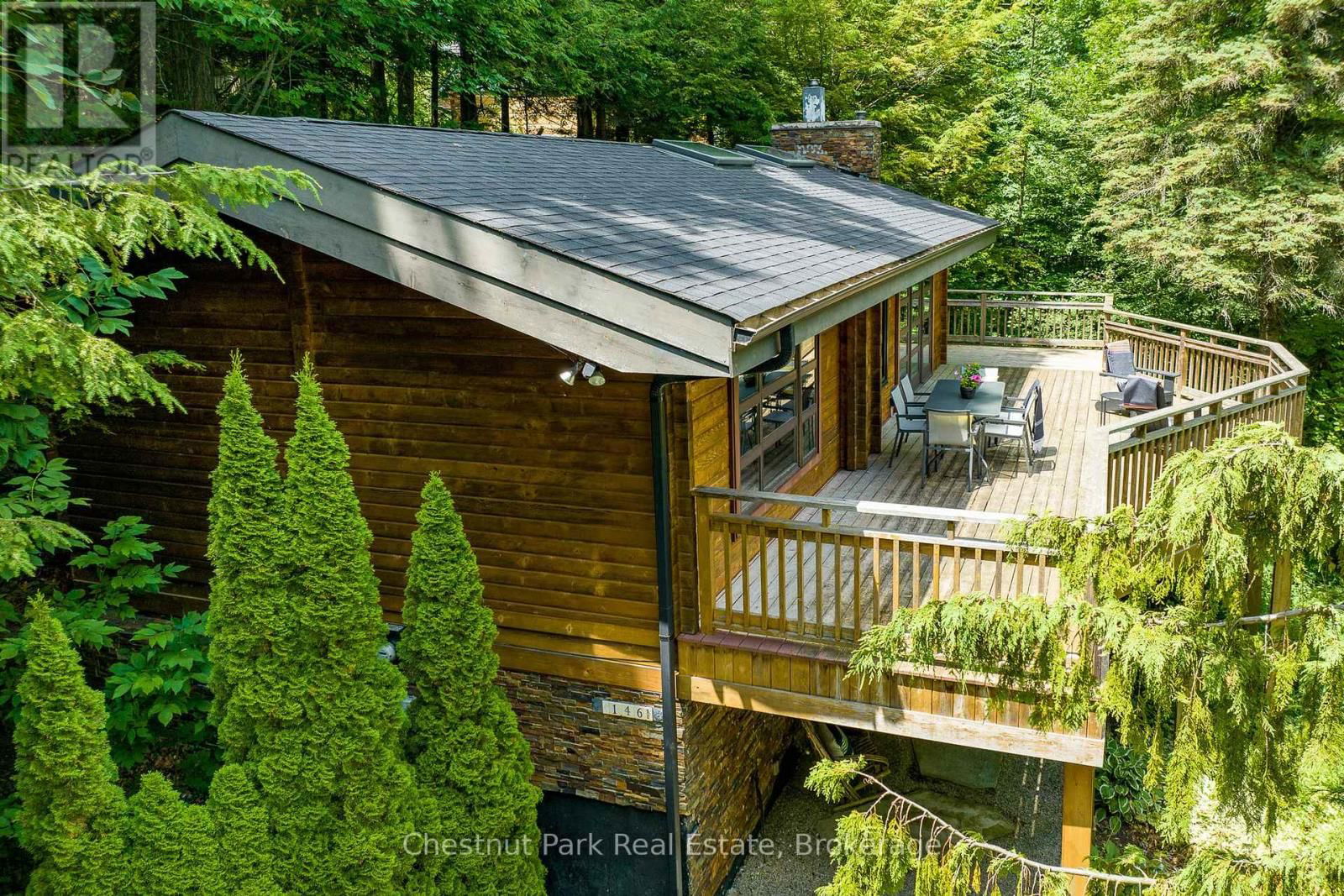 146 CHAMONIX CRESCENT Image 1