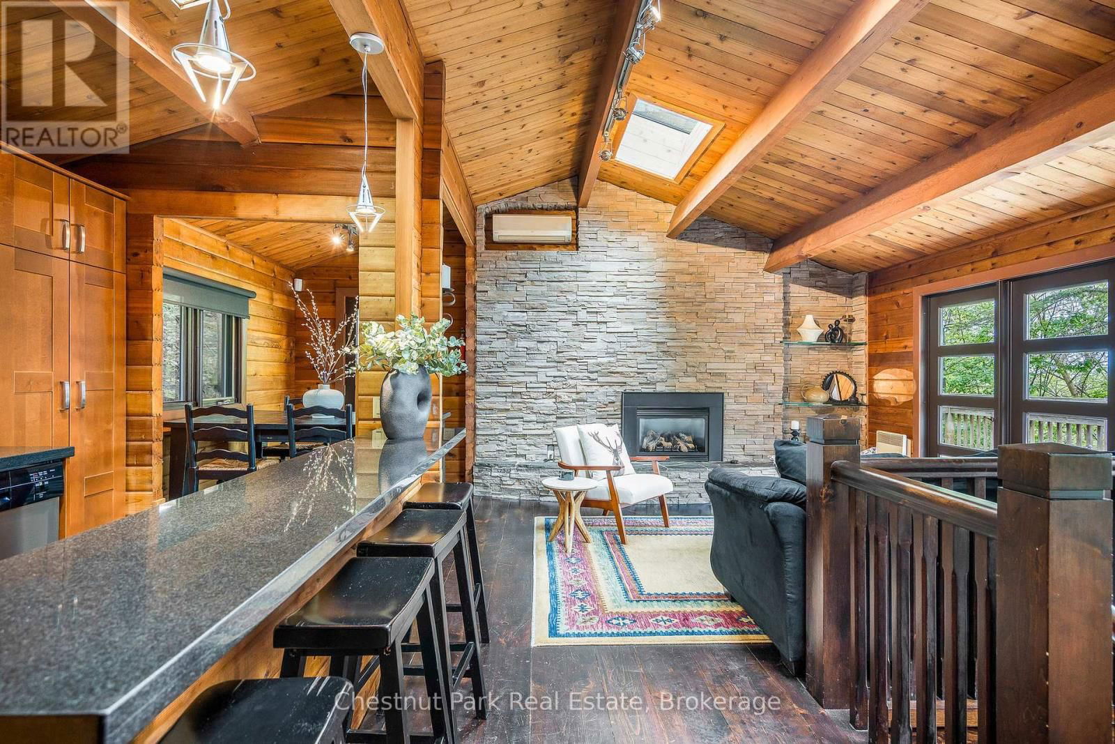146 CHAMONIX CRESCENT Image 13