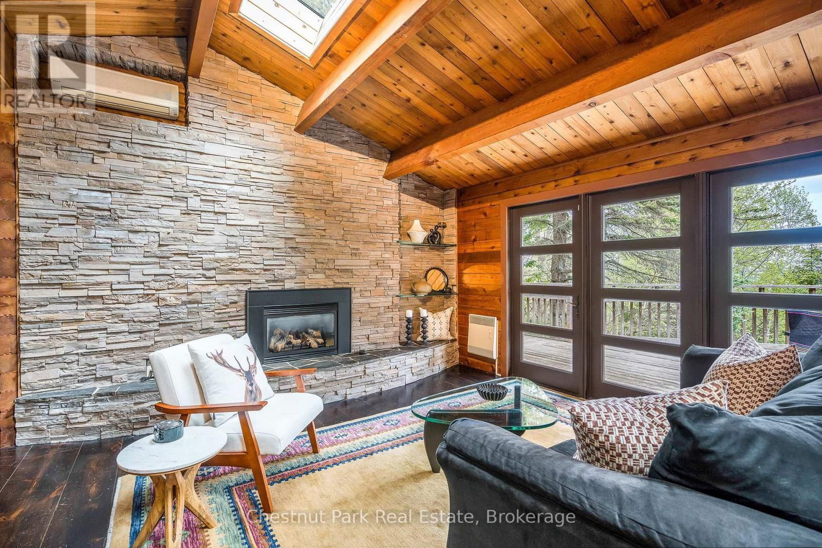 146 CHAMONIX CRESCENT Image 14