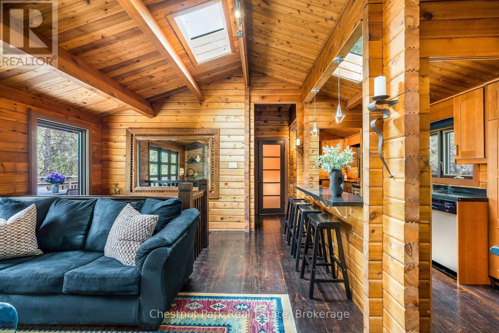 146 CHAMONIX CRESCENT Image 16